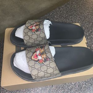 cat gucci slides